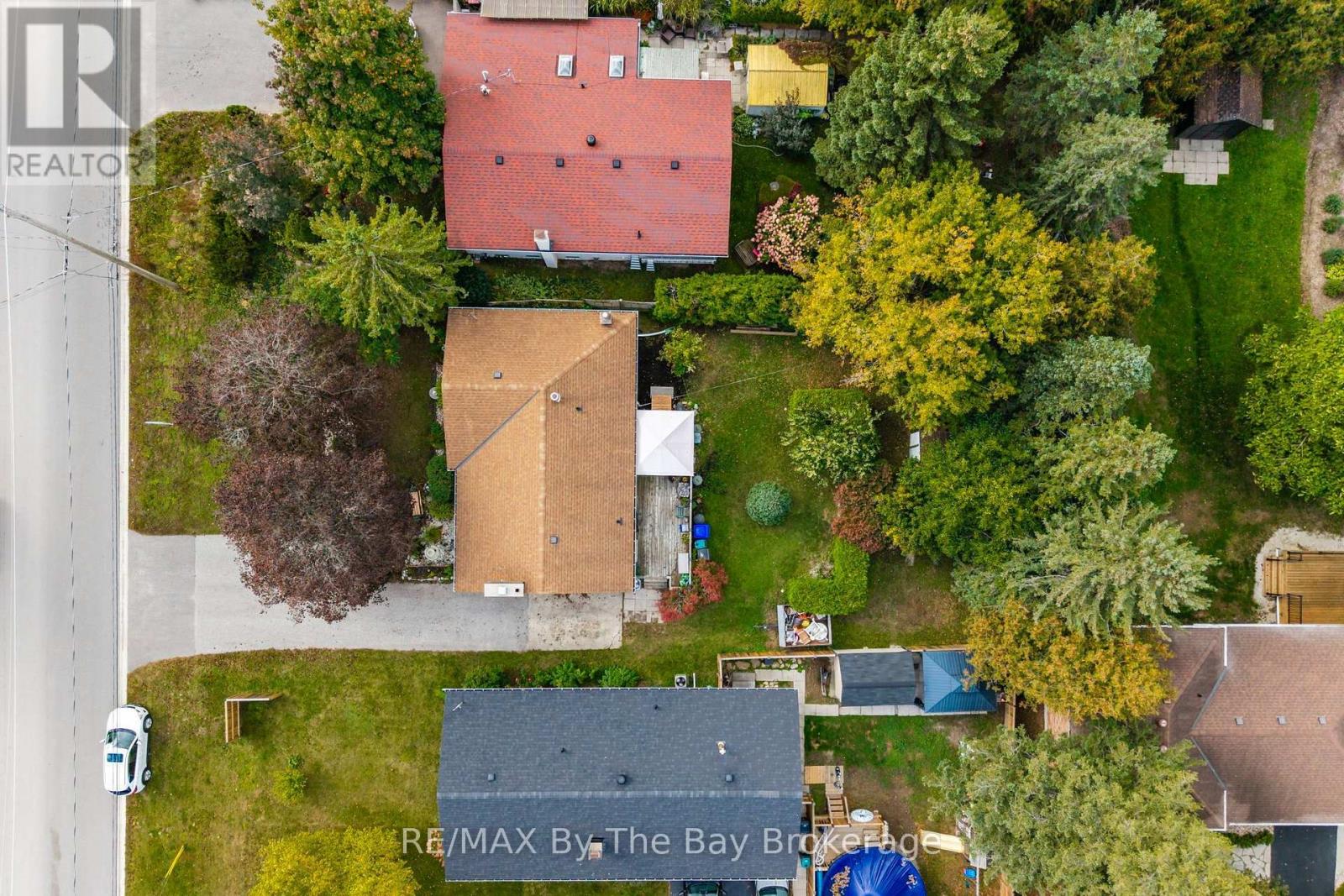 439 FIFTH STREET - Image 31