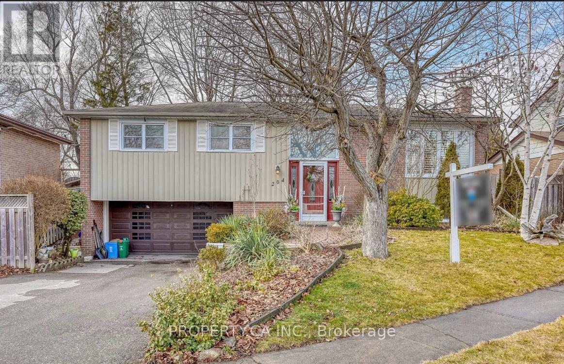 Upper- 204 Mason Drive, Whitby, ON