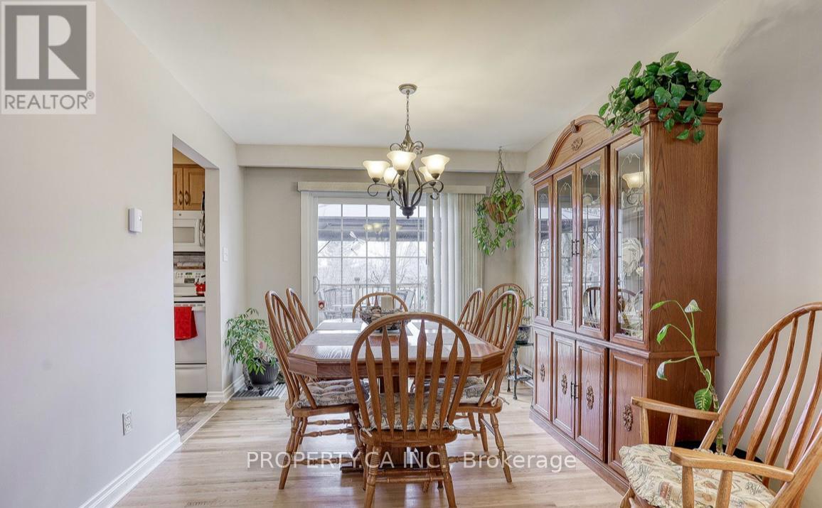 Upper- 204 Mason Drive, Whitby, ON photo 10