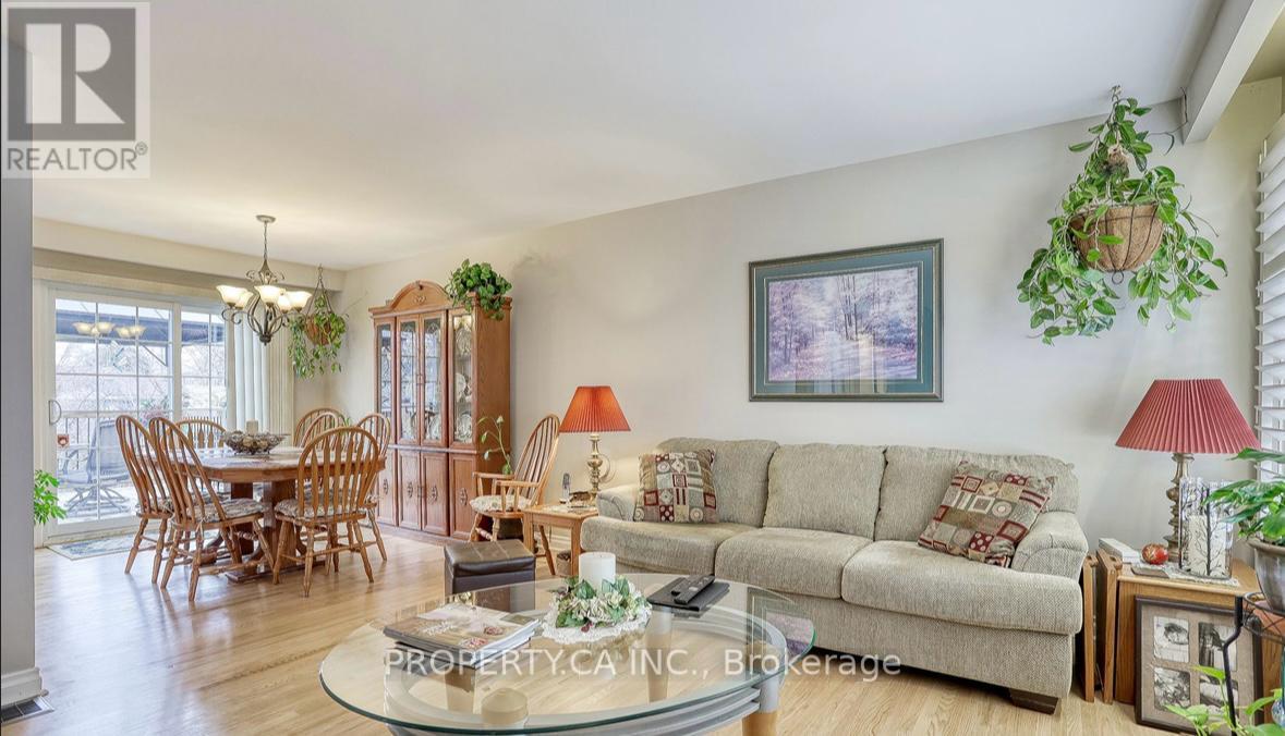 Upper- 204 Mason Drive, Whitby, ON photo 9