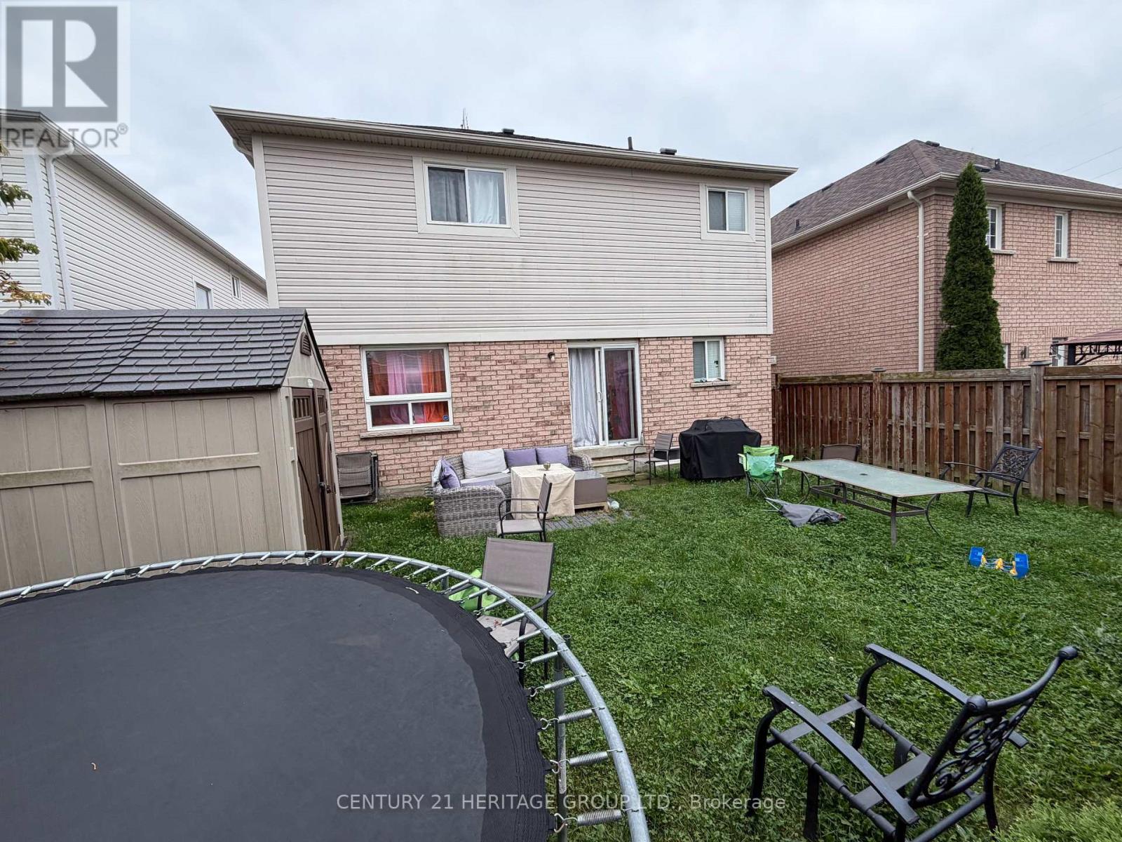 1772 Birchview Drive, Oshawa, ON photo 4