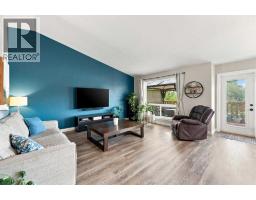 4pc Bathroom - 186 Robinson Avenue, Penhold, AB T0M1R0 Photo 8