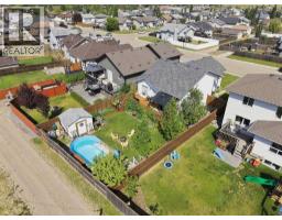 186 Robinson Avenue, Penhold, AB T0M1R0 Photo 48