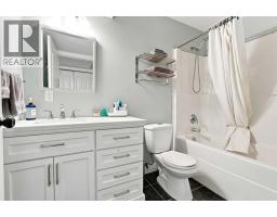 186 Robinson Avenue, Penhold, AB T0M1R0 Photo 23
