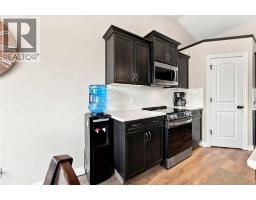 Bedroom - 186 Robinson Avenue, Penhold, AB T0M1R0 Photo 12