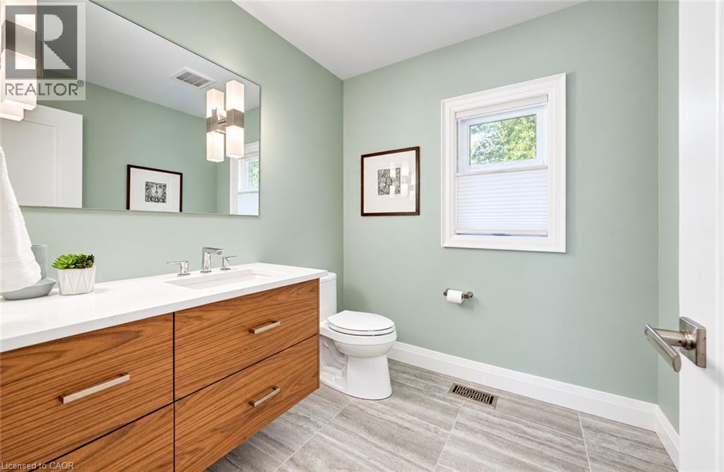 656 WESTMOUNT Road W - Image 22