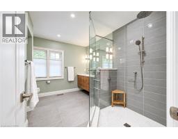 656 Westmount Road W, Kitchener, ON N2M1R8 Photo 25