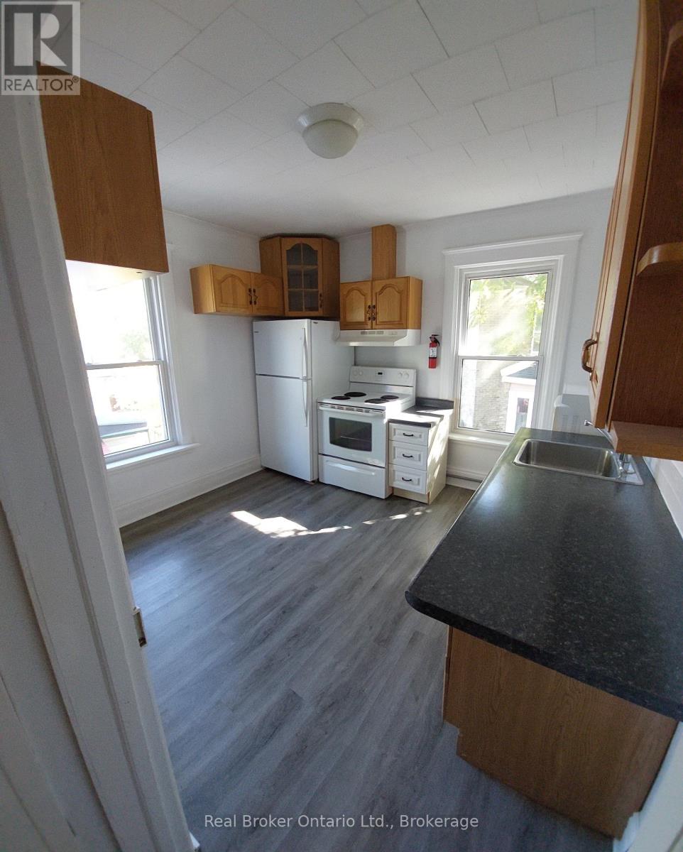 4 CAMBRIA STREET - Image 24