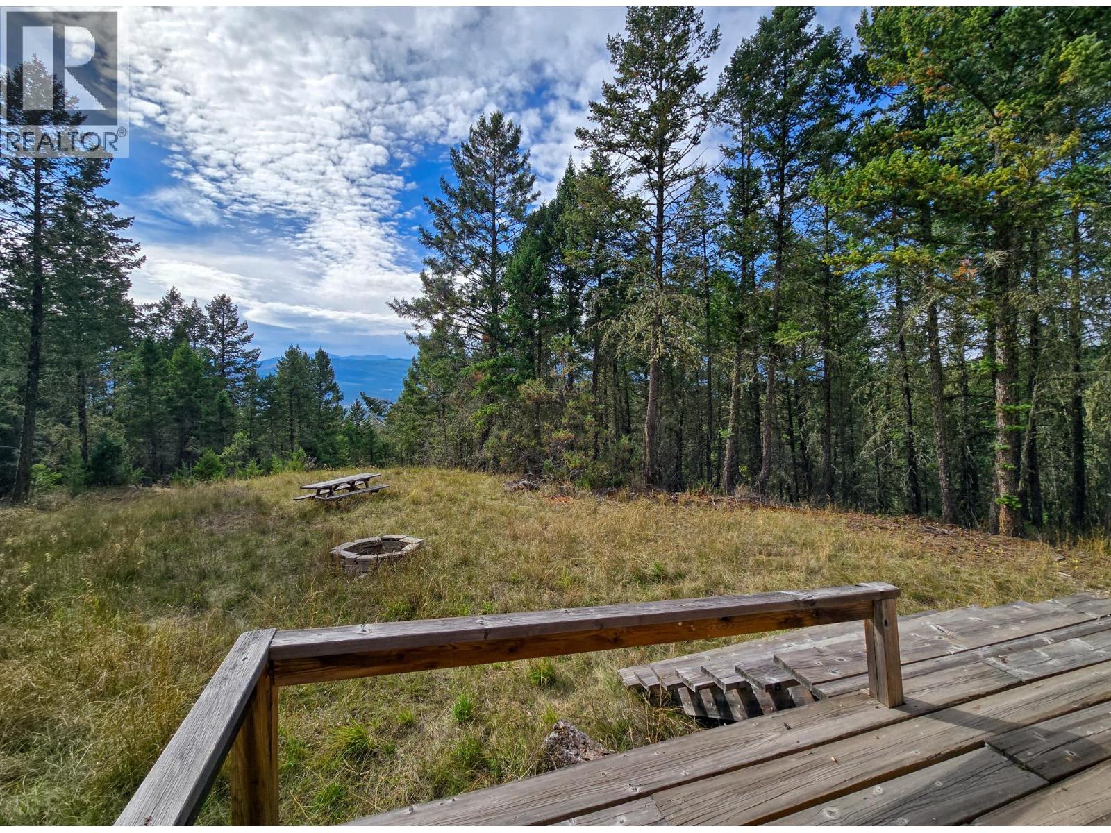 3590 Kootenay No. 3 Road, Windermere