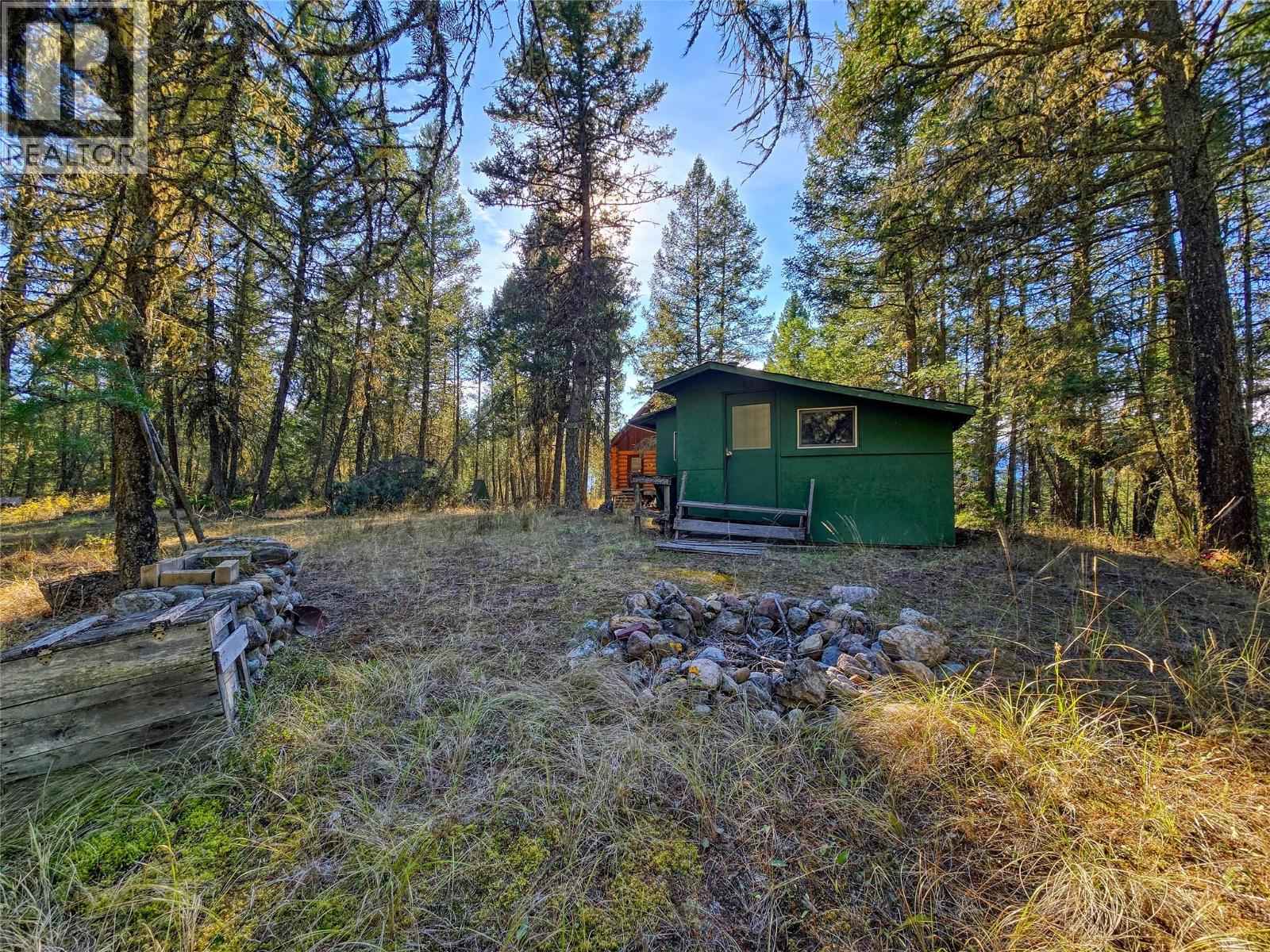 3590 Kootenay No. 3 Road, Windermere