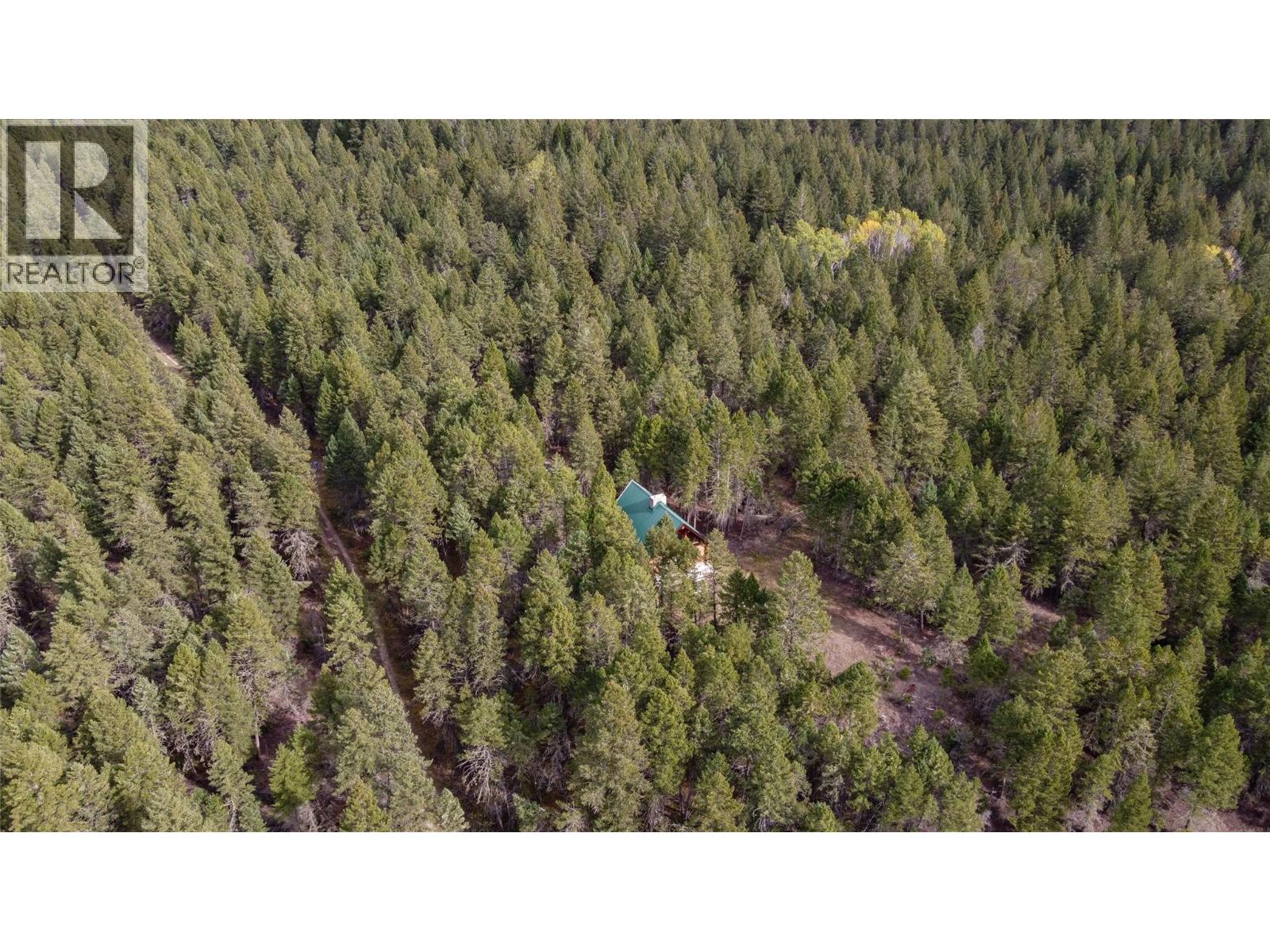3590 Kootenay No. 3 Road, Windermere