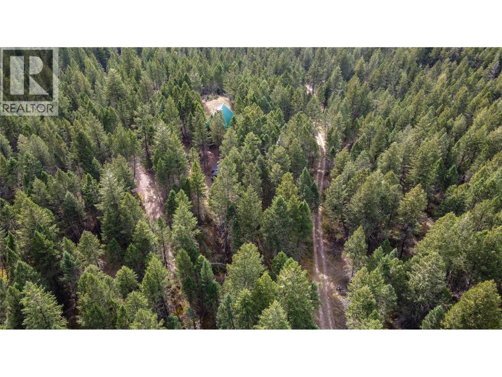 3590 Kootenay No. 3 Road, Windermere