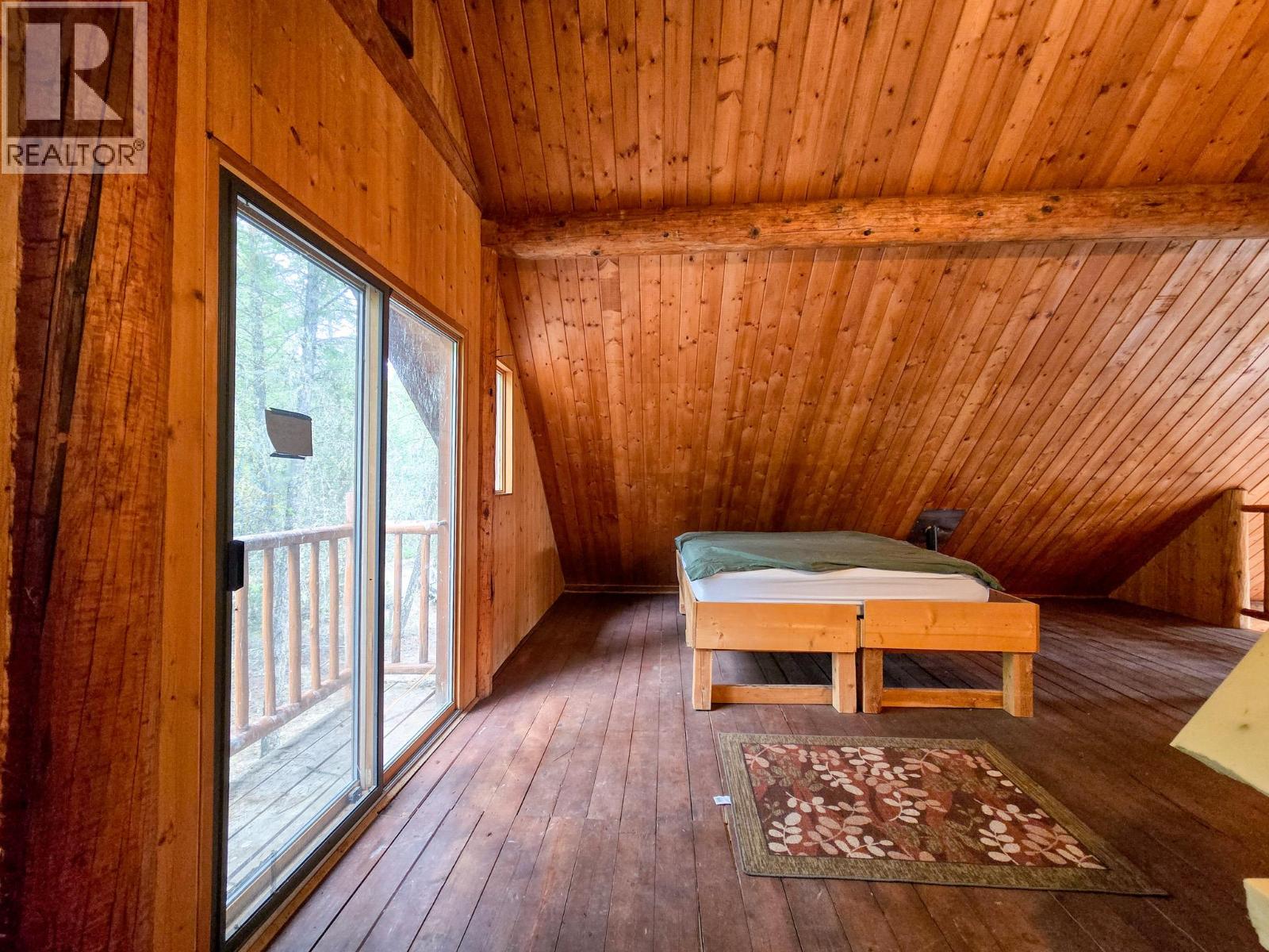 3590 Kootenay No. 3 Road, Windermere