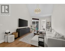 4 Vern Robertson Gate, Uxbridge, ON L9P0R9 Photo 7