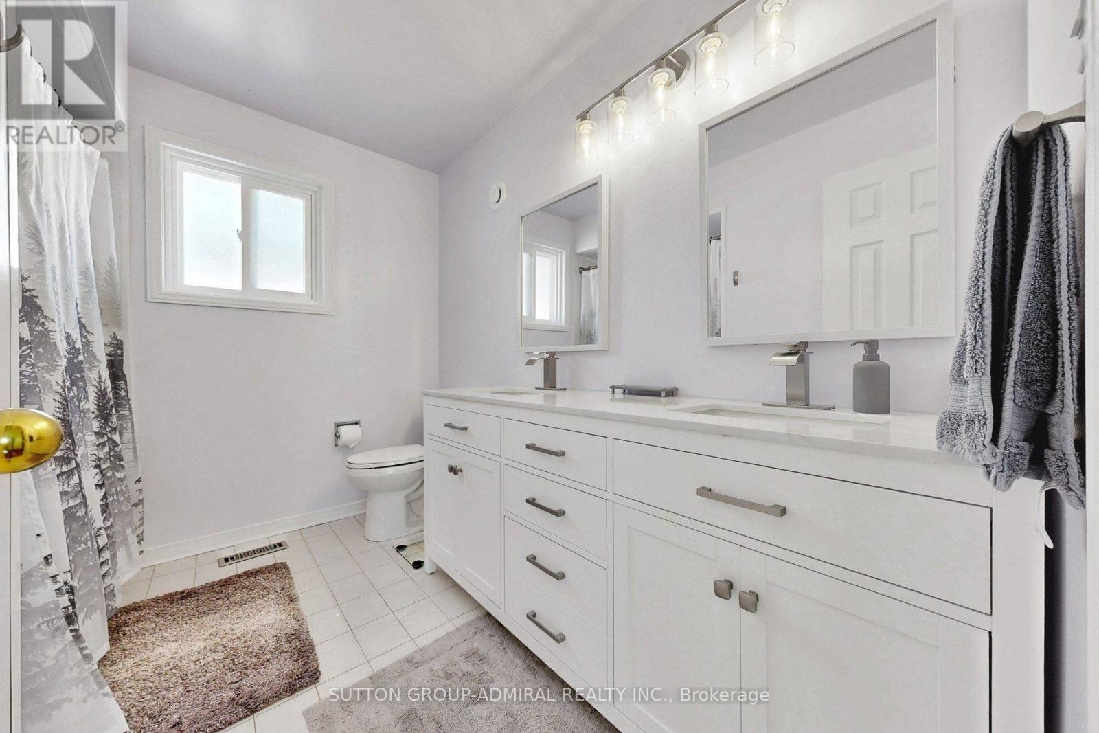 43 Berwick Crescent, Richmond Hill, ON photo 31