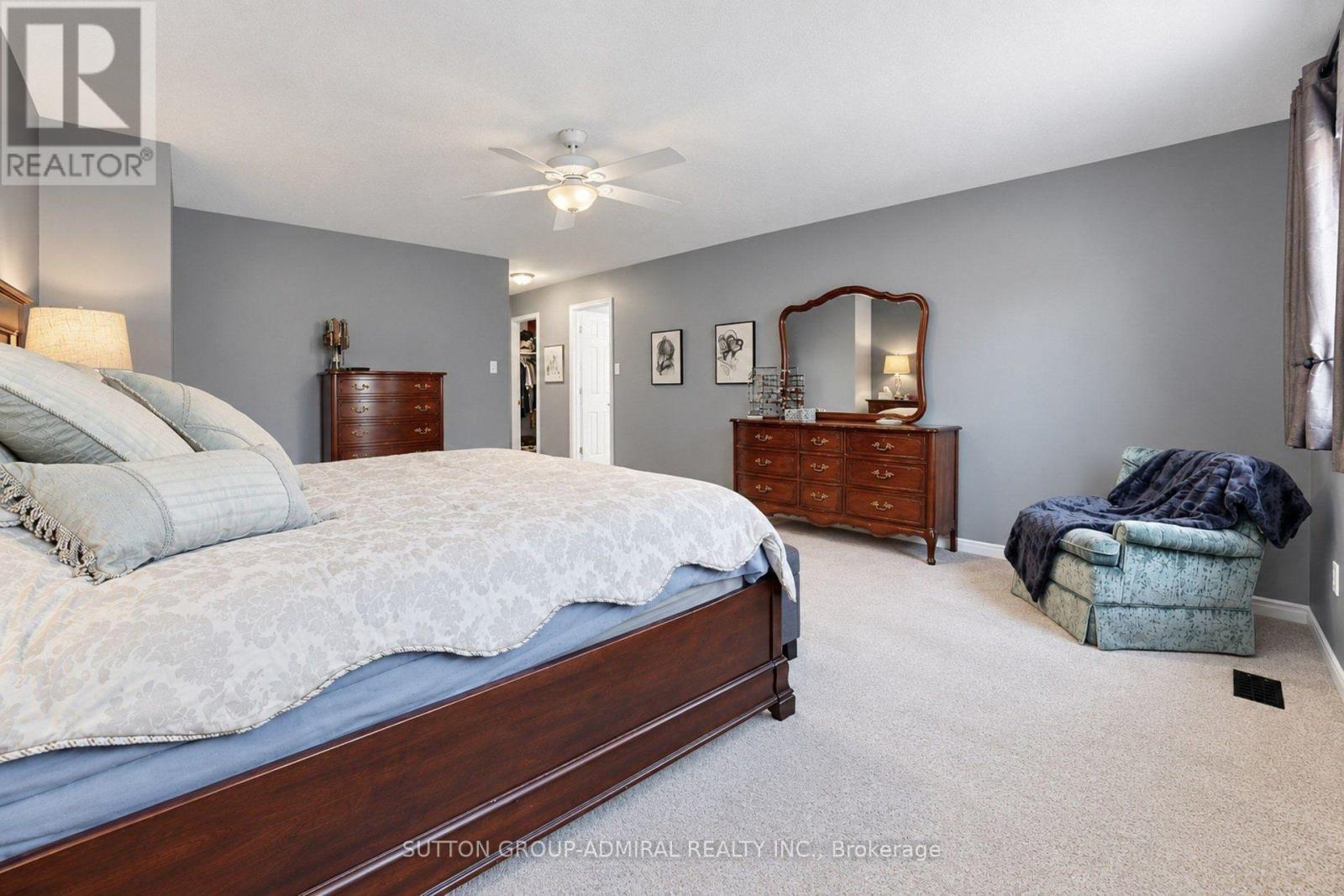 43 BERWICK CRESCENT - 37