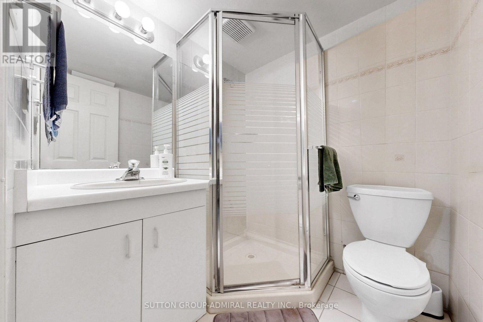 43 Berwick Crescent, Richmond Hill, ON photo 45