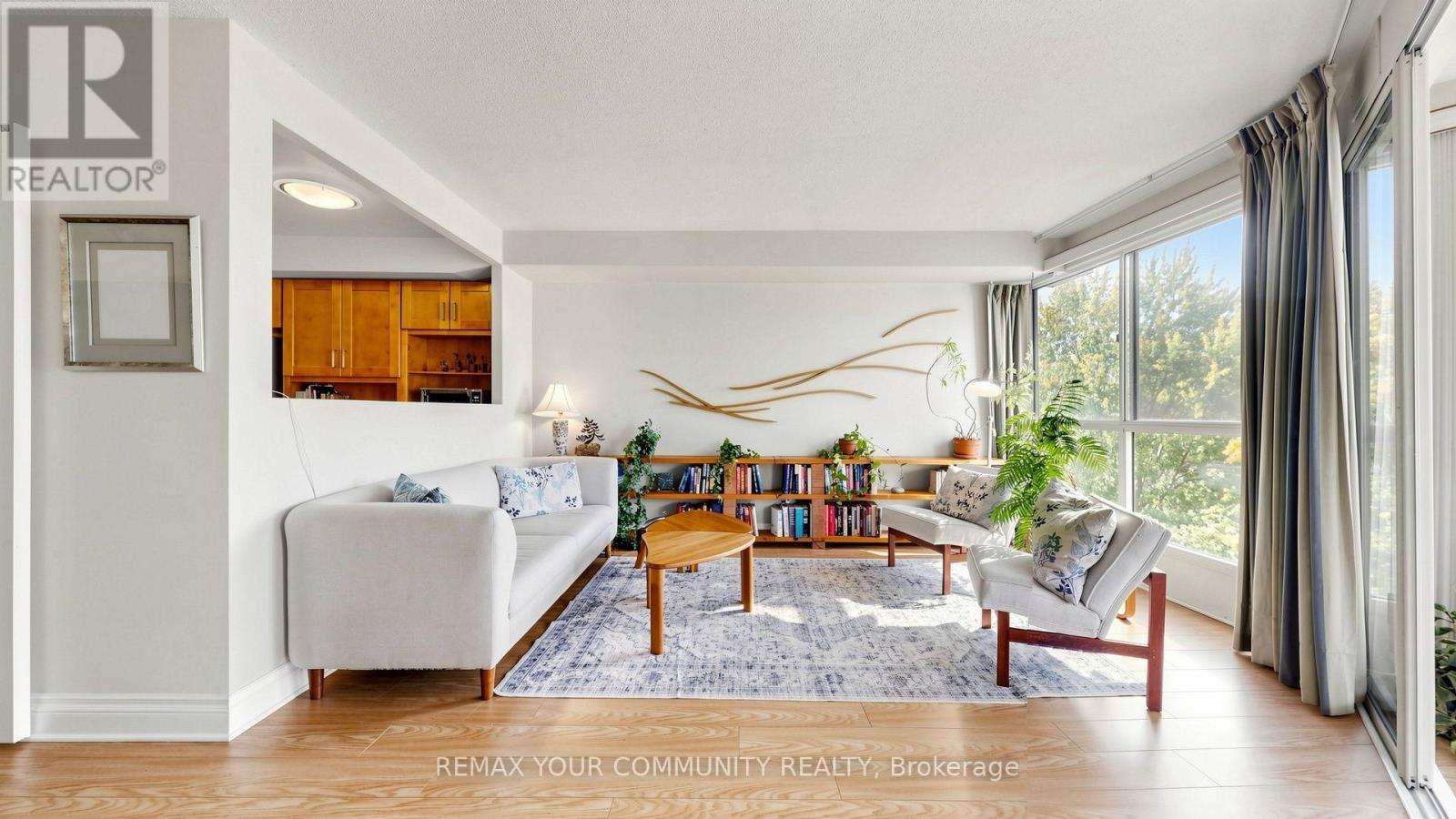 413- 5 Weldrick Road West, Richmond Hill, ON photo 6