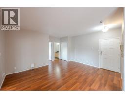Kitchen - 650 Mckinney Road Unit# 325, Oliver, BC V0H1T3 Photo 6