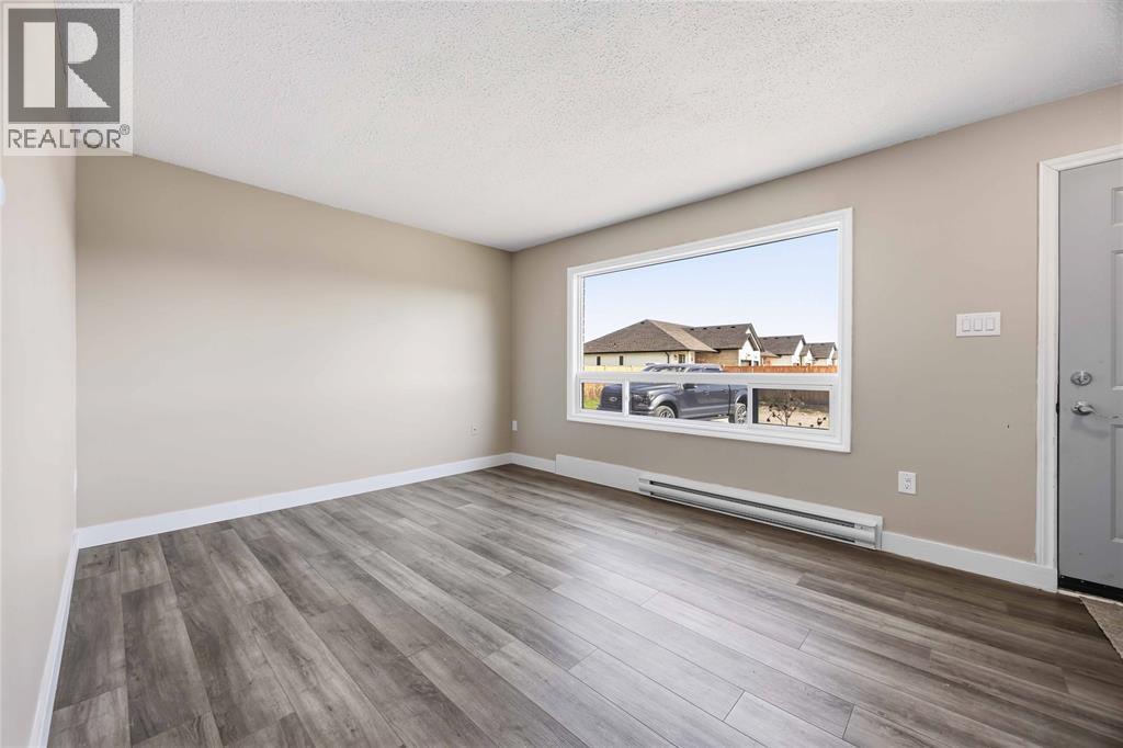 #105 348 CAMERON STREET - 5