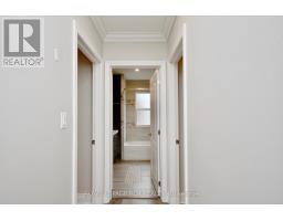 52 Drury Lane, Barrie, ON L4M3C8 Photo 10