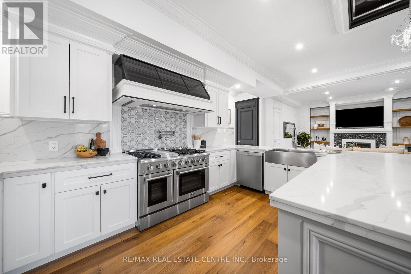 23 Cameron Drive, Hamilton, ON photo 17