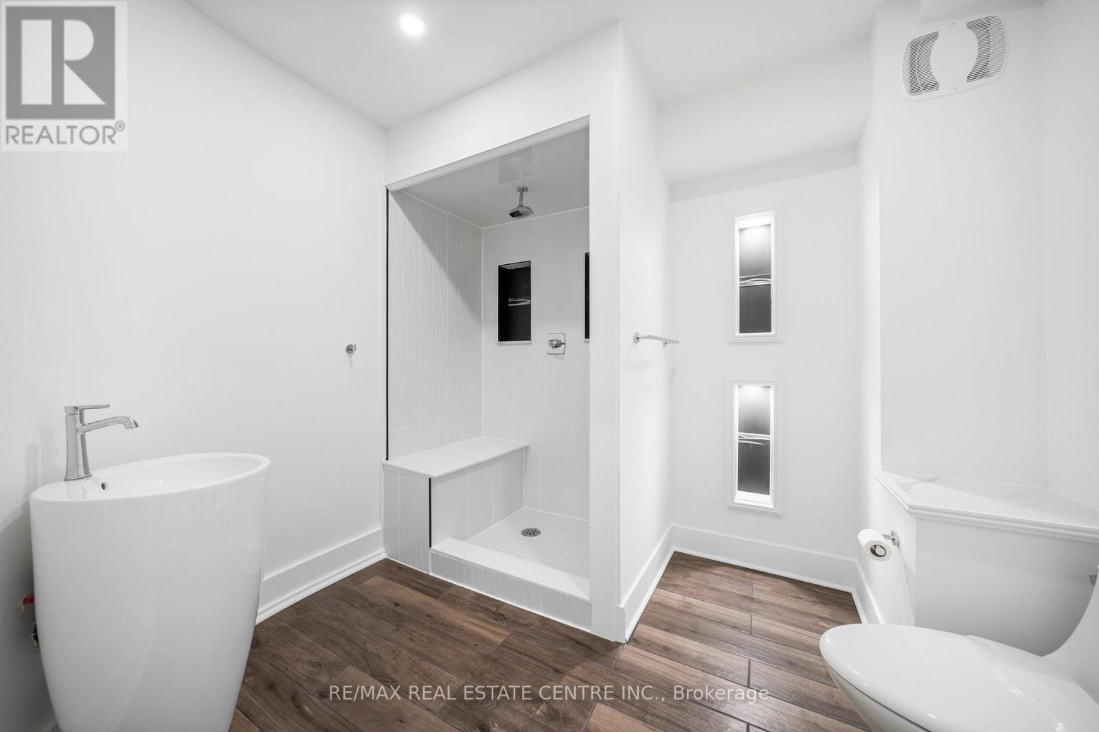 23 Cameron Drive, Hamilton, ON photo 46