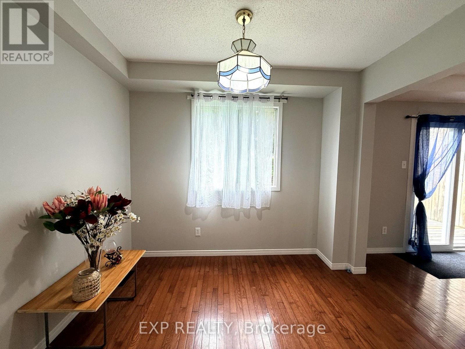 #6 195 FERGUSON DRIVE - 13