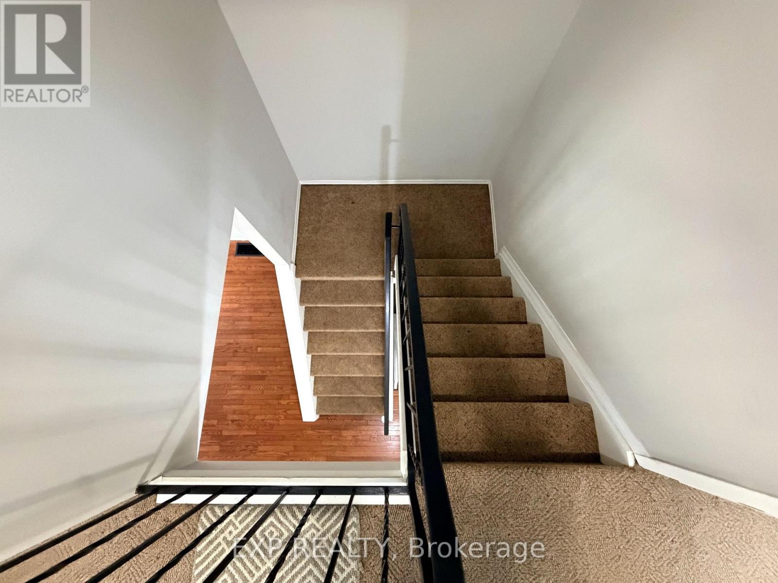 #6 195 FERGUSON DRIVE - 16