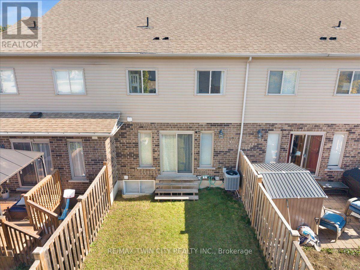 72 MEADOWRIDGE STREET - 38