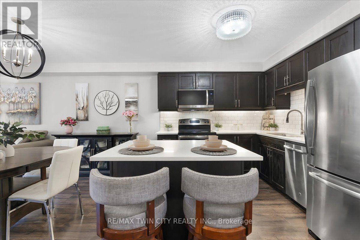 72 MEADOWRIDGE STREET - 8