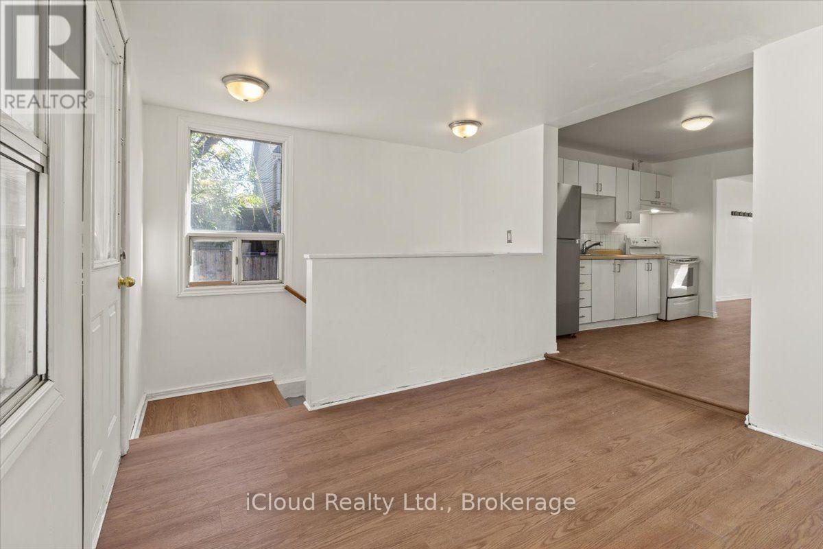 29 BIGGAR AVENUE - 9