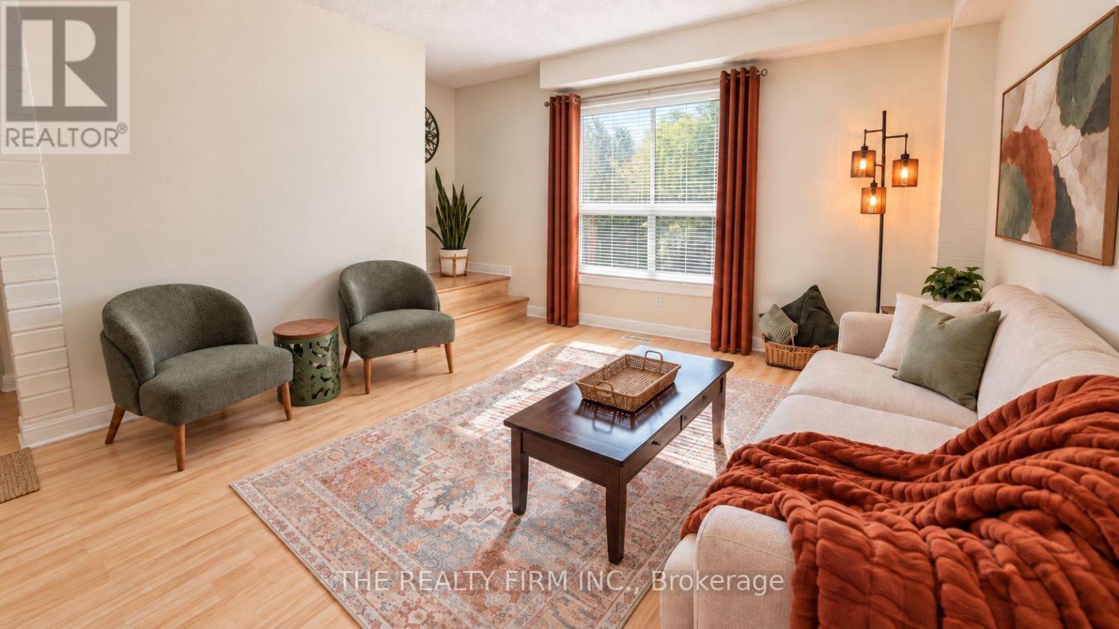 110 Deveron Crescent — photo 11