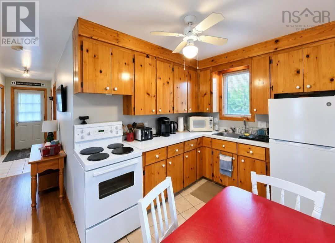 296 Valley Road - Image 18