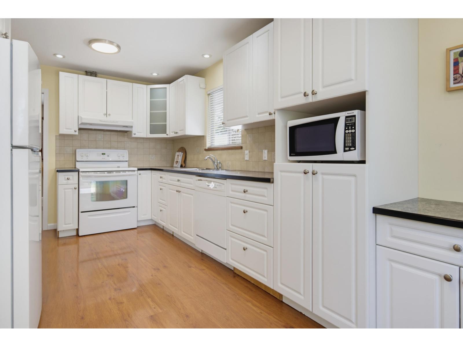 Photo of 17349 60A AVENUE 16