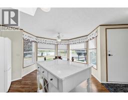 111, 1600 Strachan Road Se, Medicine Hat, AB T1B4M3 Photo 12