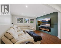 19 Regatta Way, Sylvan Lake, AB T4S0E8 Photo 22