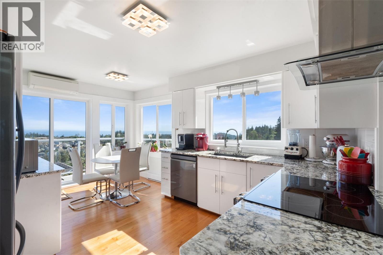3445 Karger Terr, Colwood