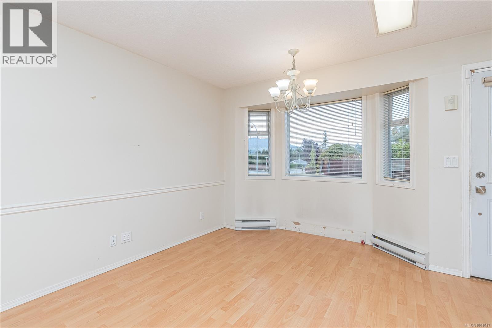 2674 Tamara Dr - 17