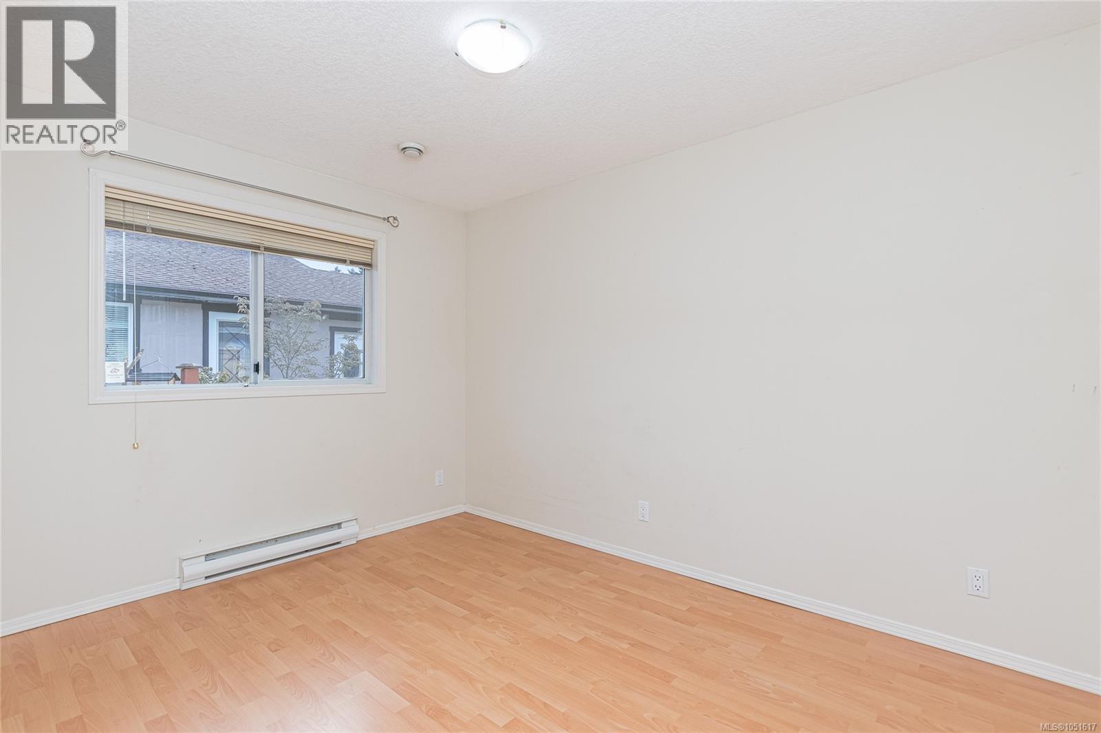 2674 Tamara Dr - Image 27