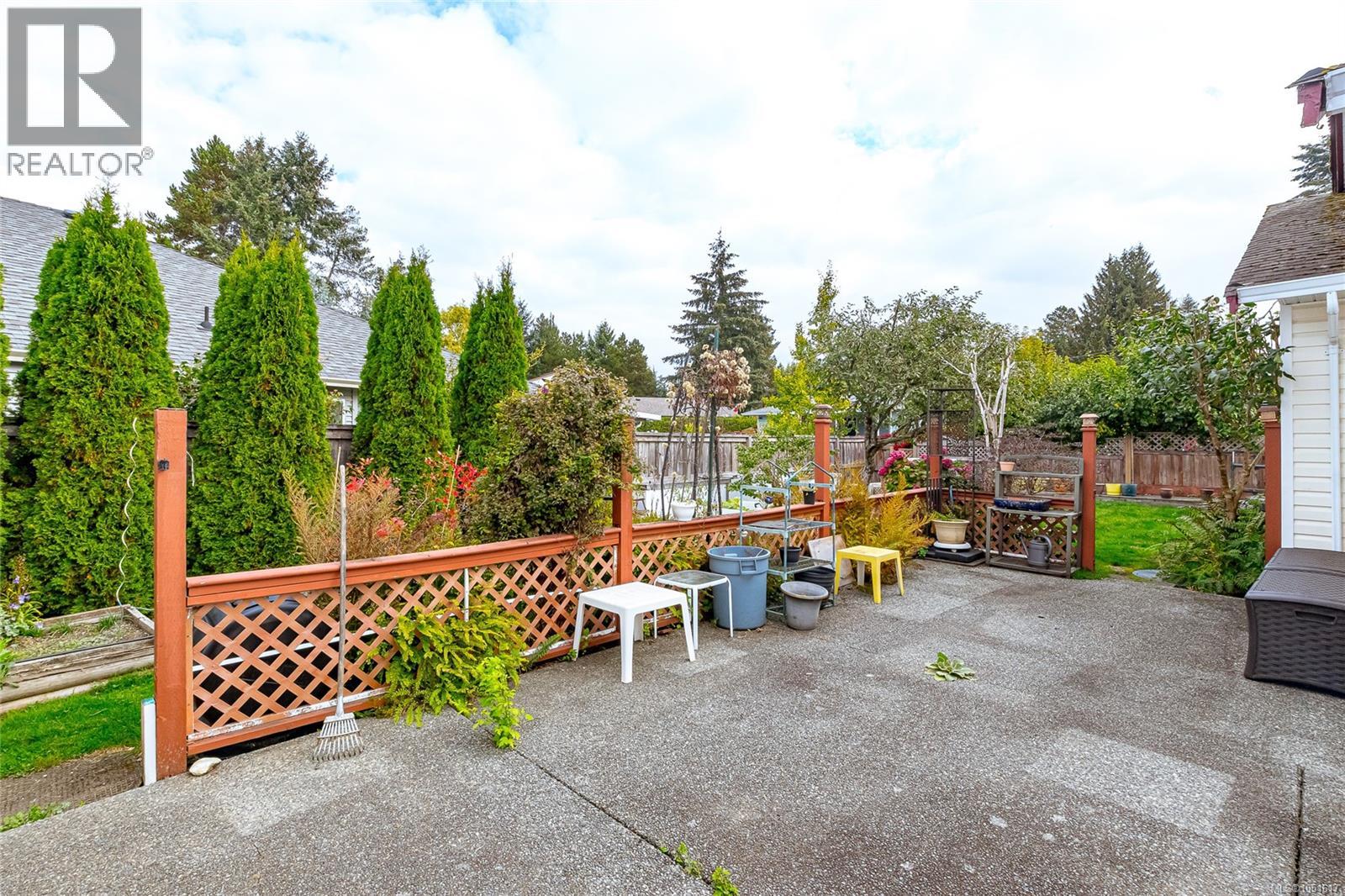 2674 Tamara Dr - 36