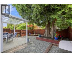 7 144 Fourth Ave E, Qualicum Beach, BC V9K1N6 Photo 8