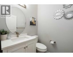 Bedroom - 232 Nolancrest Heights Nw, Calgary, AB T3R0V8 Photo 17