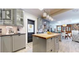 Sunroom - 1484 Bridge Street, Kingston, NS B0P1R0 Photo 7