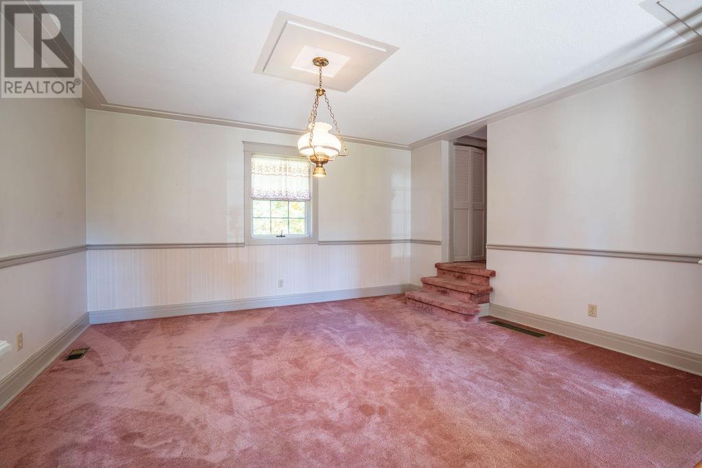1411 Great Northern Road - Image 12