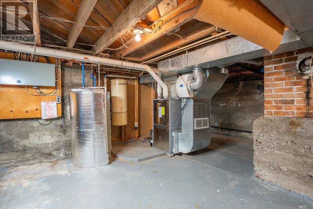 1411 Great Northern Road - Image 41