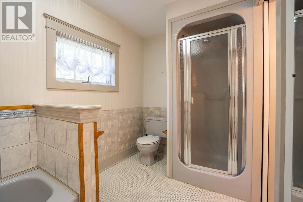 1411 Great Northern Road - Image 29