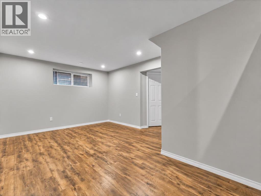 23 Somerset Place SE - Image 31