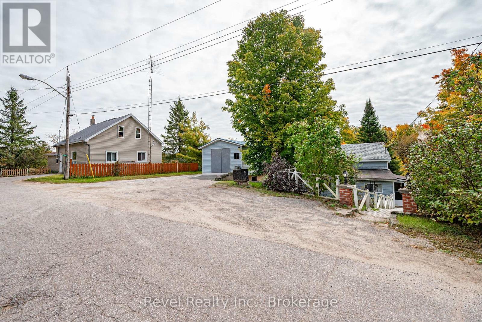 14 Richmond Street East, Kawartha Lakes, ON photo 10