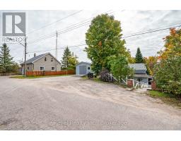 Mud room - 14 Richmond Street E, Kawartha Lakes, ON K0M2B0 Photo 10